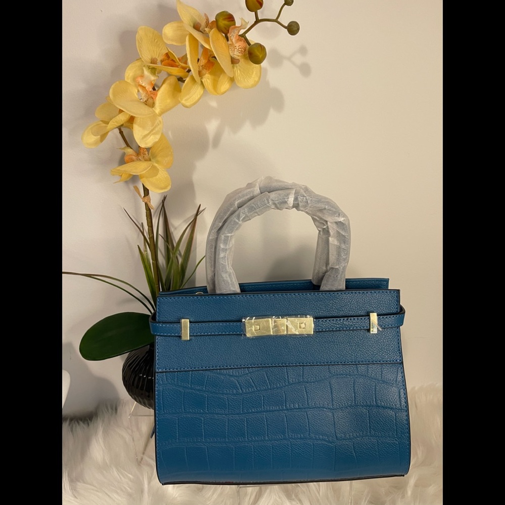 SATCHEL TEXTURED GENUINE LEATHER BAG💕💕